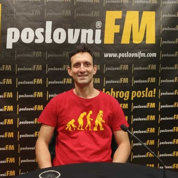 Damjan Miklić