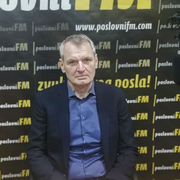 Tomislav Knezović